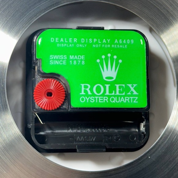 GMT master 2 Wall Clock black yellow gold bezel insert and dark green face dial - Picture 4 of 5